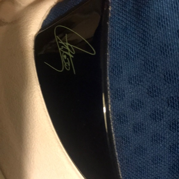 Stephen Curry 5 Under Amor - Picture 3 of 4
